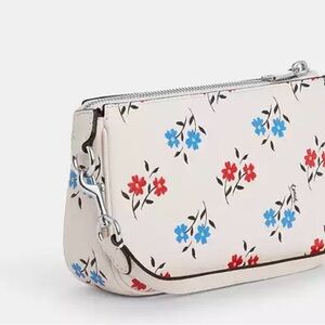 Coach floral wristbag